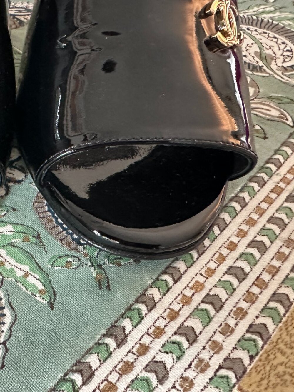 CHANEL patent leather pearl mules sandals 38 - Picture 11 of 14